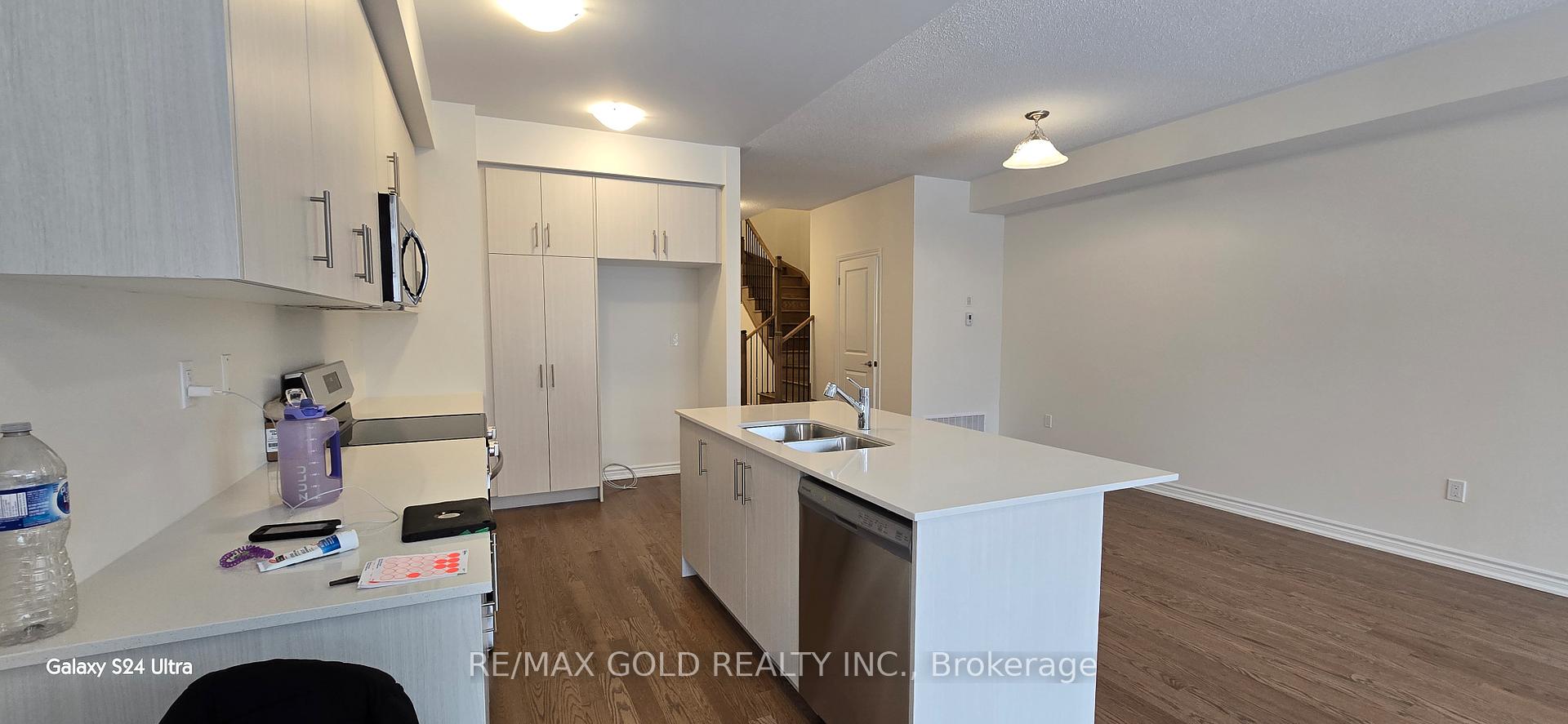 Photo 7 of 579 Celandine Terrace, Milton, Walker — HOMEH