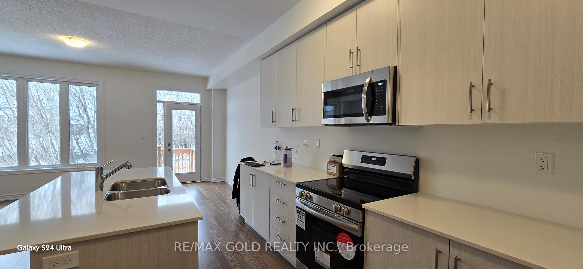 Photo 8 of 579 Celandine Terrace, Milton, Walker — HOMEH