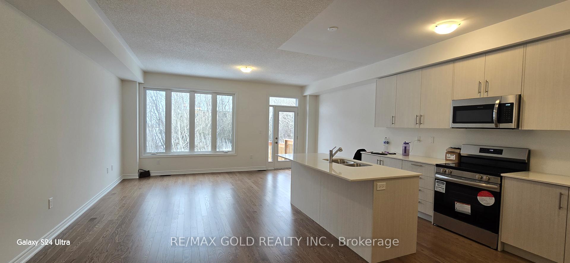 Photo 9 of 579 Celandine Terrace, Milton, Walker — HOMEH