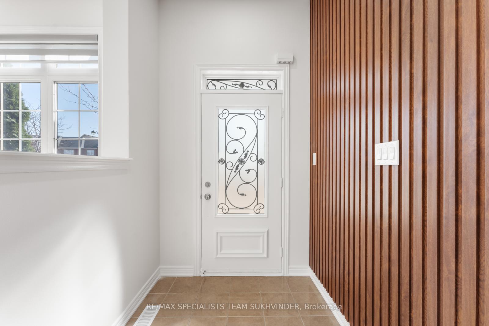 Photo 10 of 407 Savoline Boulevard, Milton, Scott — HOMEH