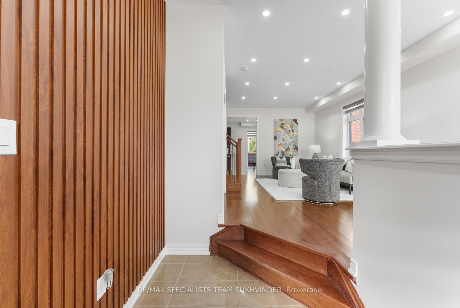 Photo 11 of 407 Savoline Boulevard, Milton, Scott — HOMEH