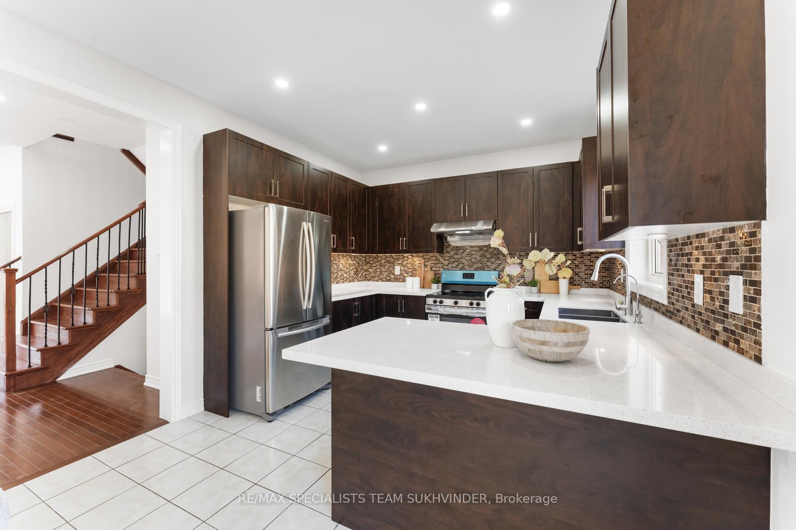 Photo 17 of 407 Savoline Boulevard, Milton, Scott — HOMEH
