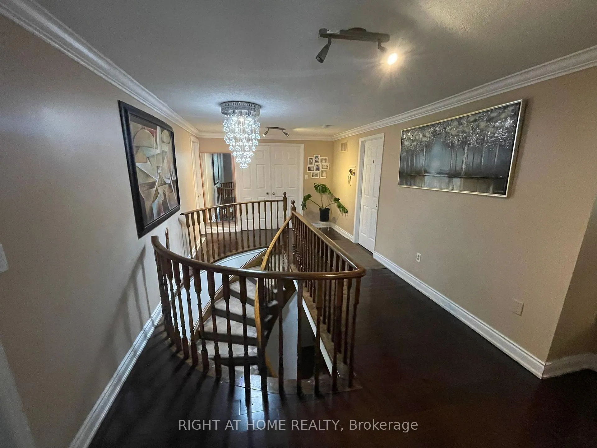 Photo 6 of 1627 Middleton Street, Pickering, Brock Ridge — HOMEH