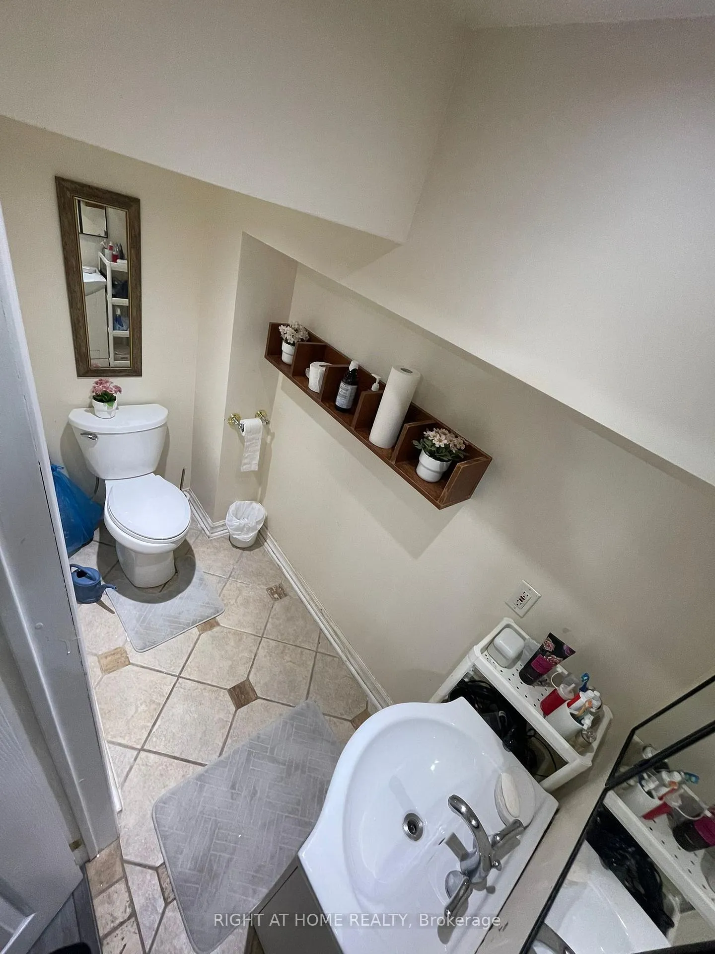 Photo 22 of 1627 Middleton Street, Pickering, Brock Ridge — HOMEH