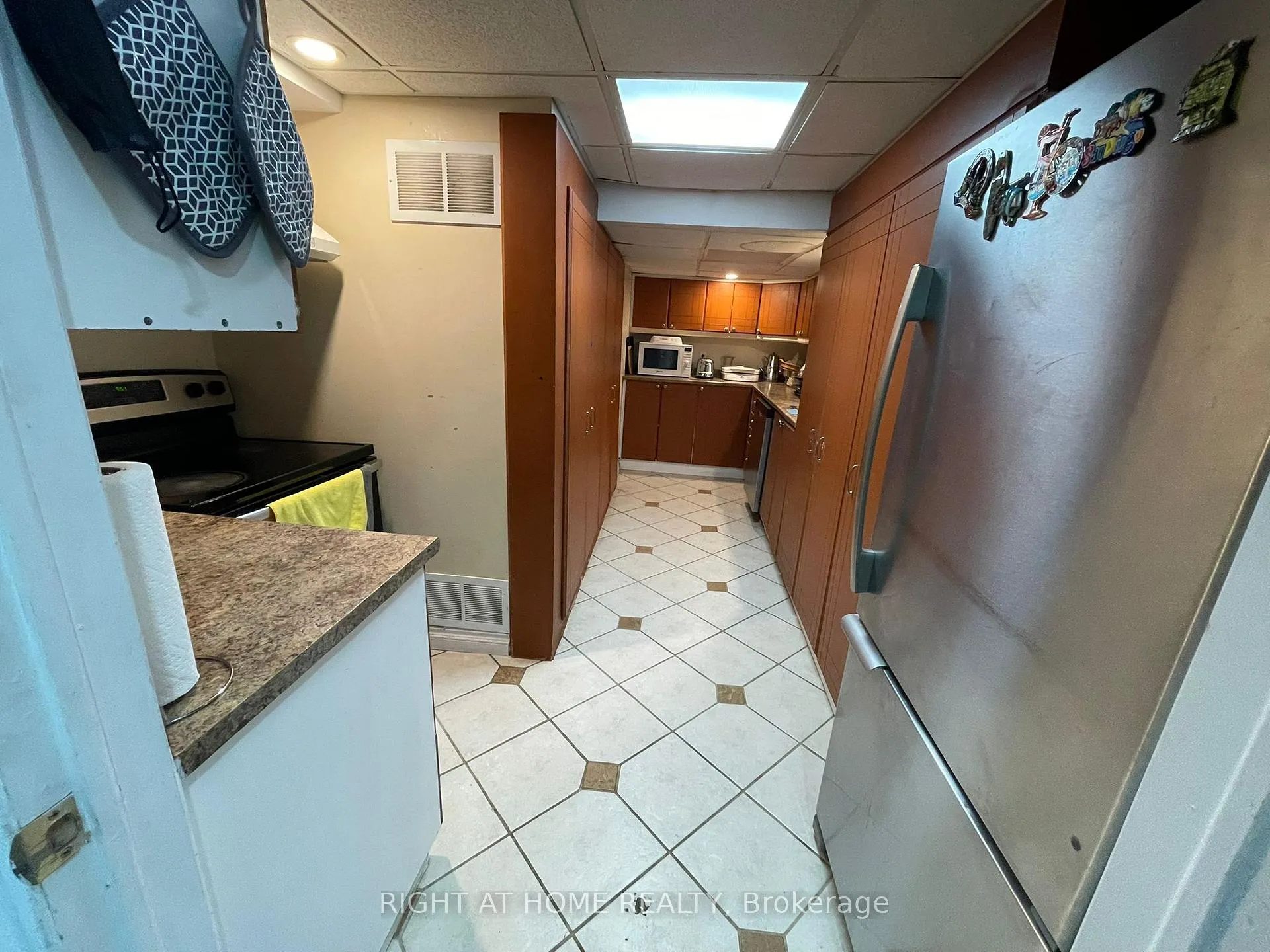 Photo 23 of 1627 Middleton Street, Pickering, Brock Ridge — HOMEH