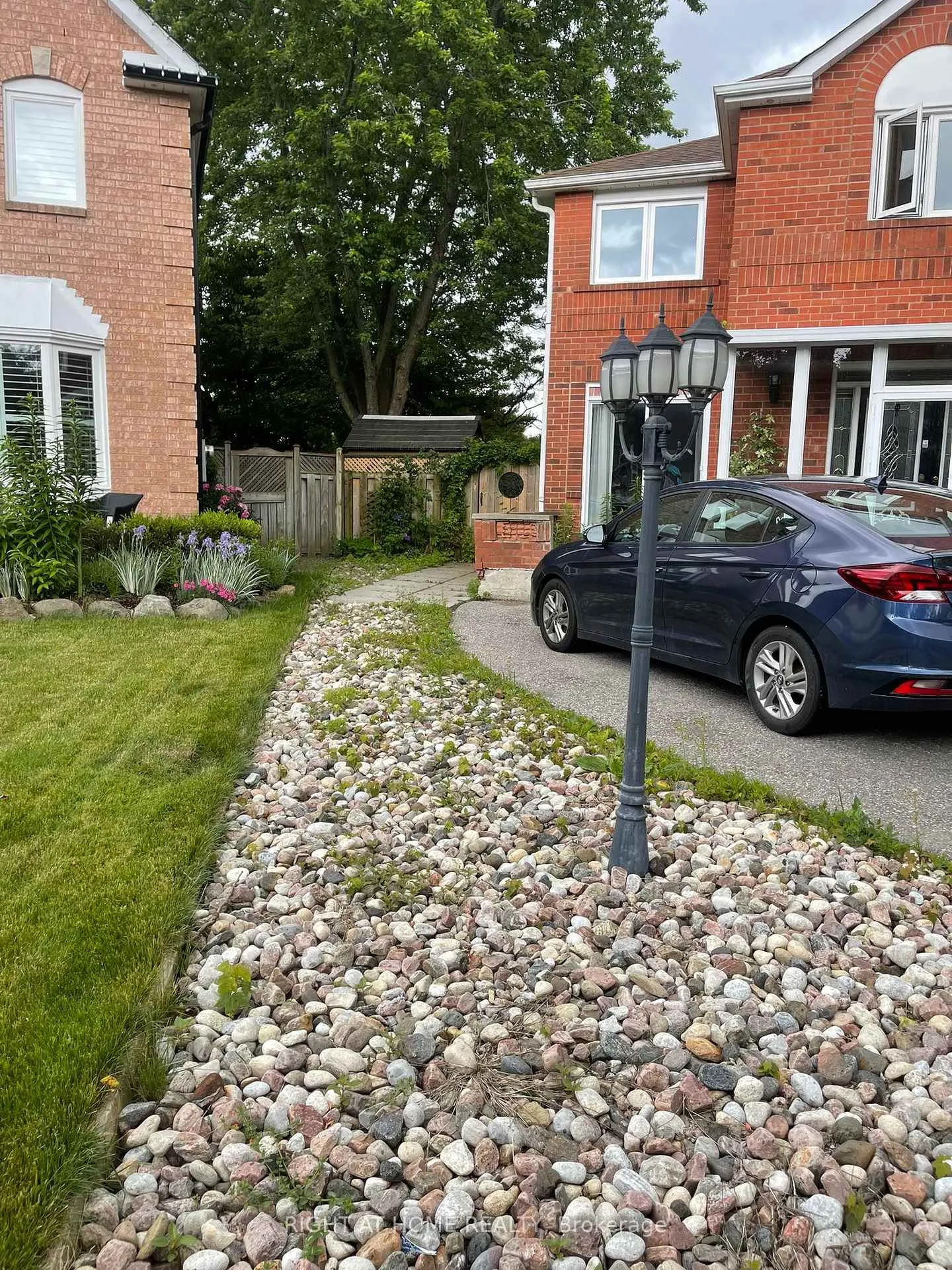 Photo 24 of 1627 Middleton Street, Pickering, Brock Ridge — HOMEH