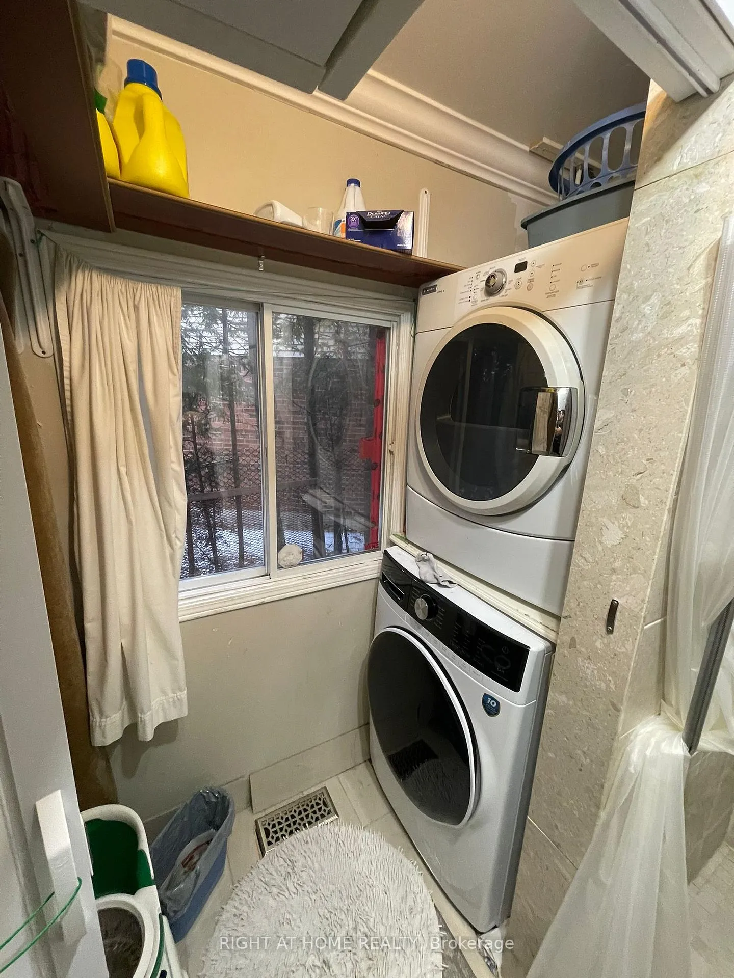 Photo 37 of 1627 Middleton Street, Pickering, Brock Ridge — HOMEH