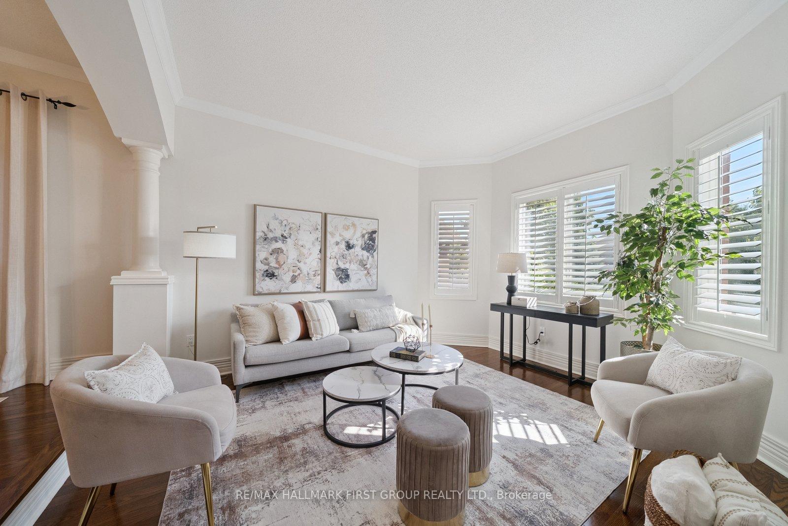 Photo 2 of 2327 Canterbury Crescent, Pickering, Brock Ridge — HOMEH