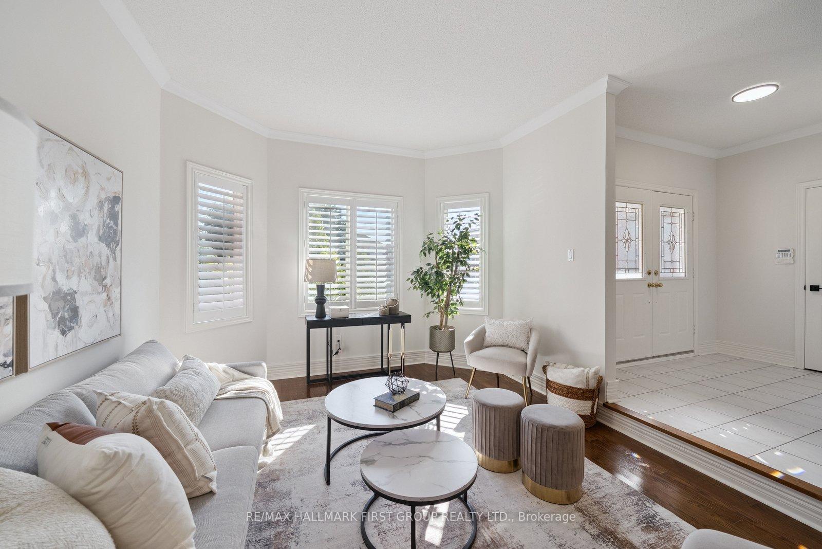 Photo 3 of 2327 Canterbury Crescent, Pickering, Brock Ridge — HOMEH