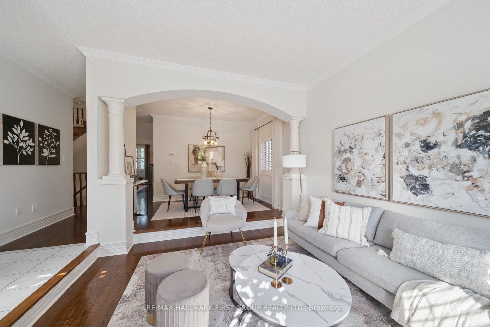 Photo 4 of 2327 Canterbury Crescent, Pickering, Brock Ridge — HOMEH