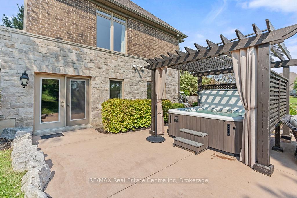 Photo 49 of 84 Old Ruby Lane, Puslinch, Rural Puslinch East — HOMEH