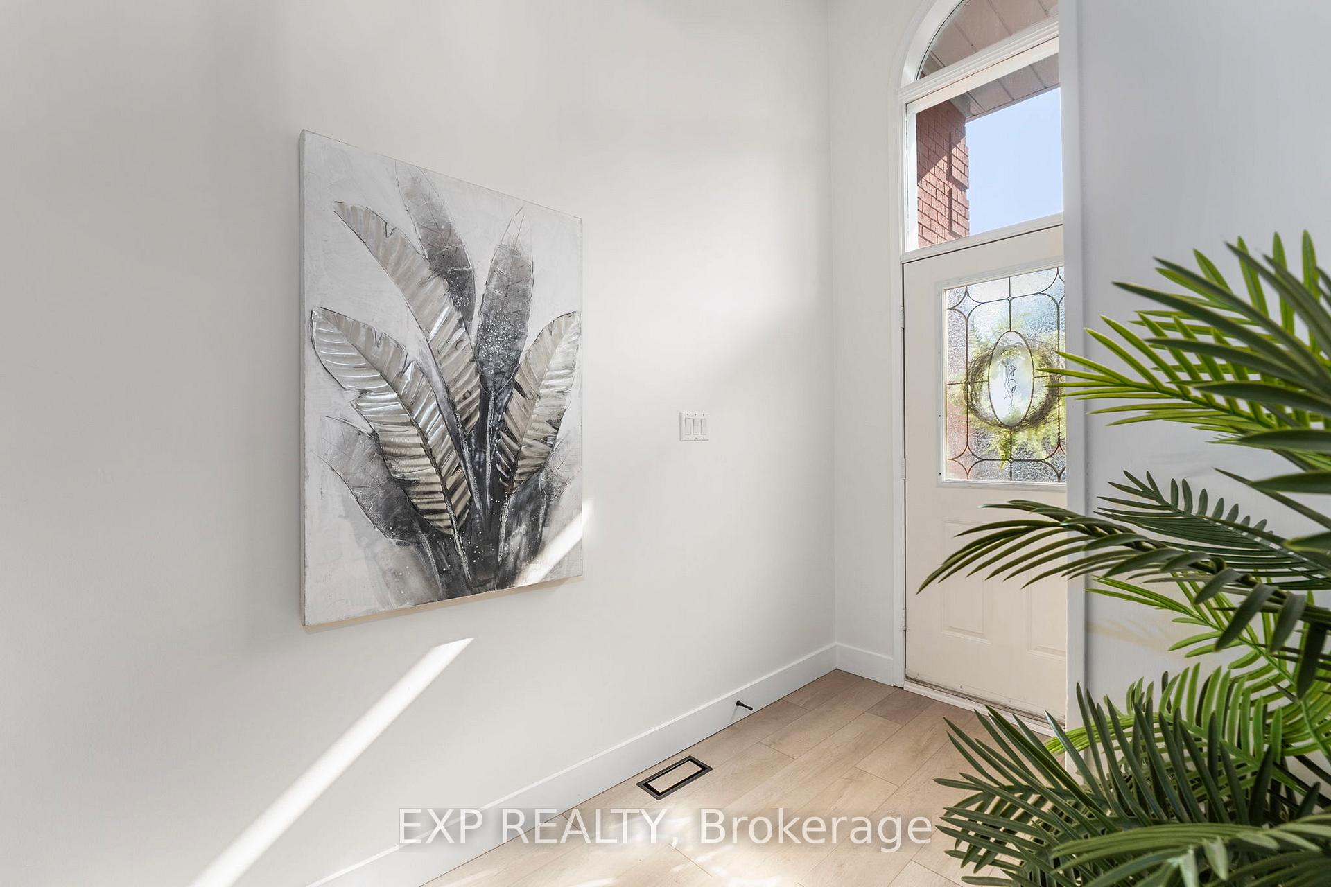 Photo 3 of 1761 White Cedar Drive, Pickering, Amberlea — HOMEH