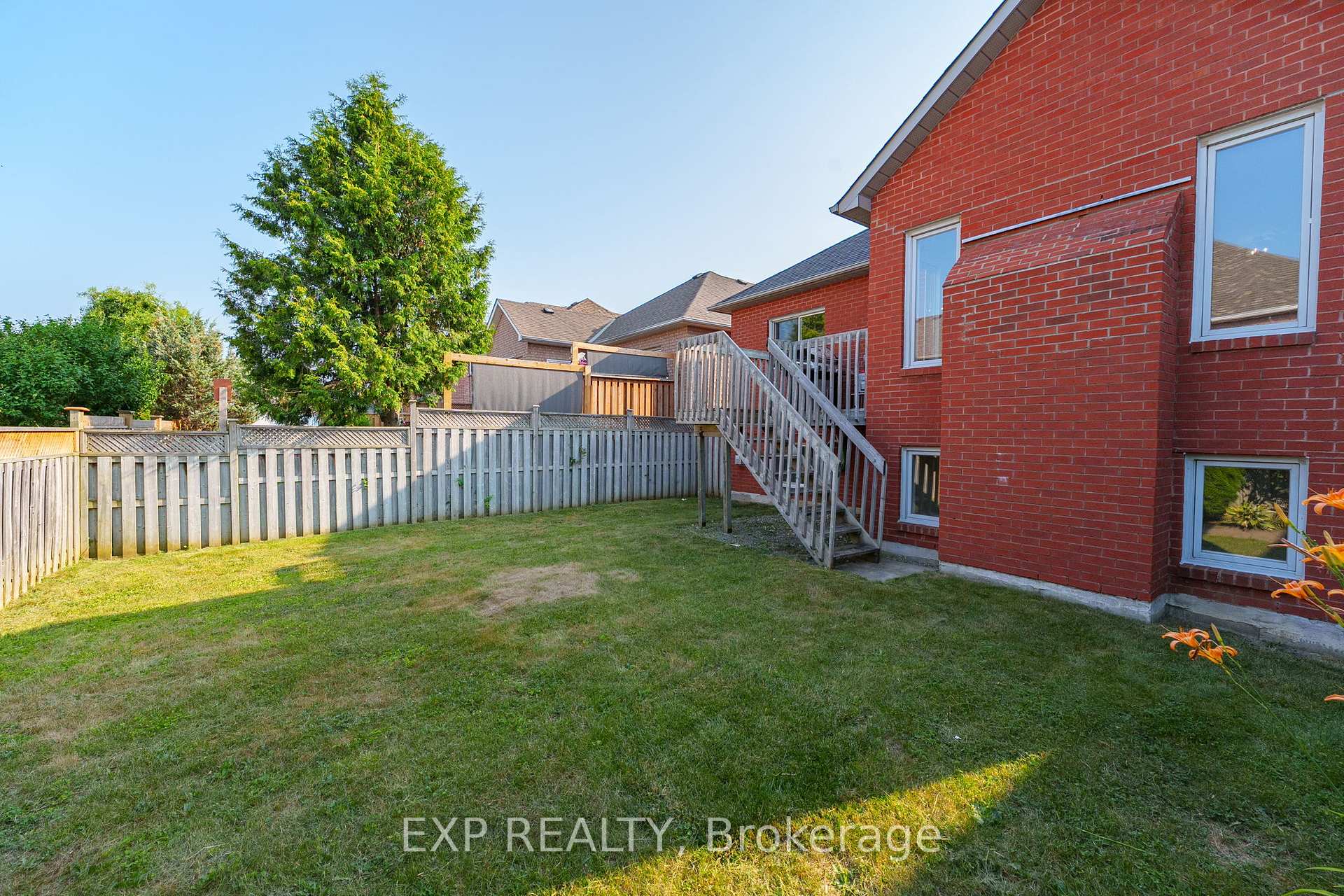 Photo 30 of 1761 White Cedar Drive, Pickering, Amberlea — HOMEH