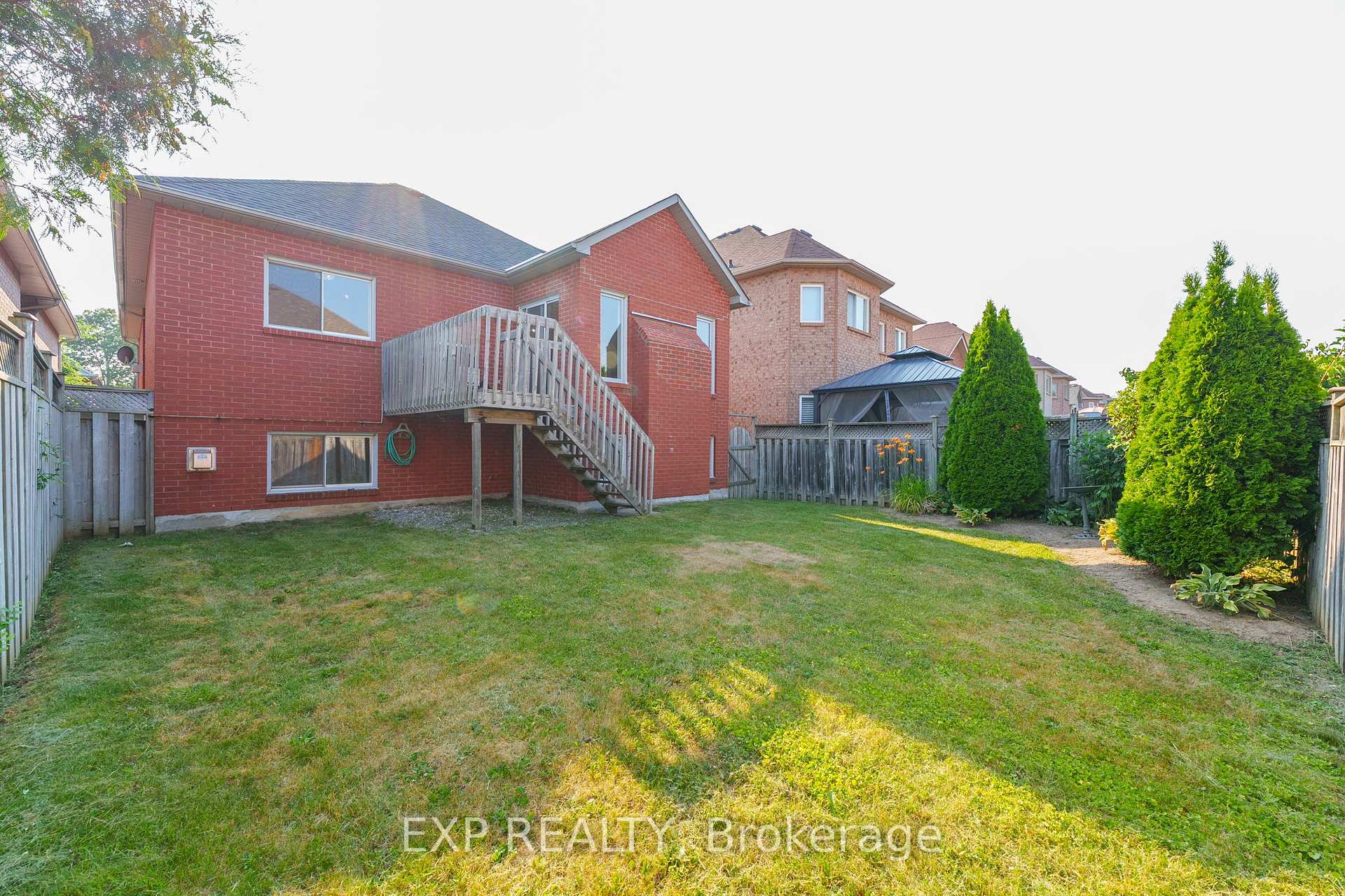 Photo 31 of 1761 White Cedar Drive, Pickering, Amberlea — HOMEH