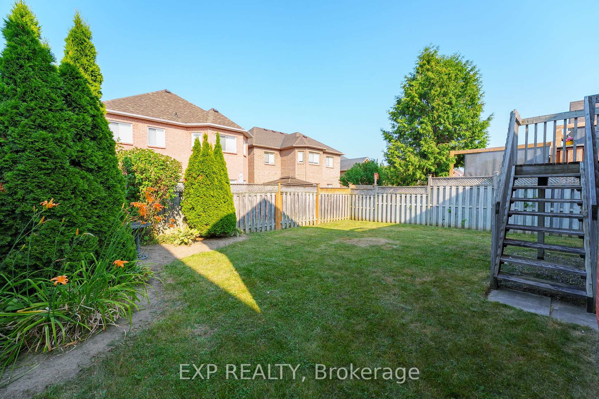Photo 32 of 1761 White Cedar Drive, Pickering, Amberlea — HOMEH
