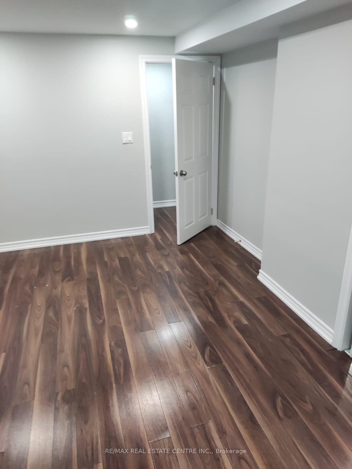 Photo 4 of Unit Basement, 737 Scott Boulevard, Milton, Harrison — HOMEH
