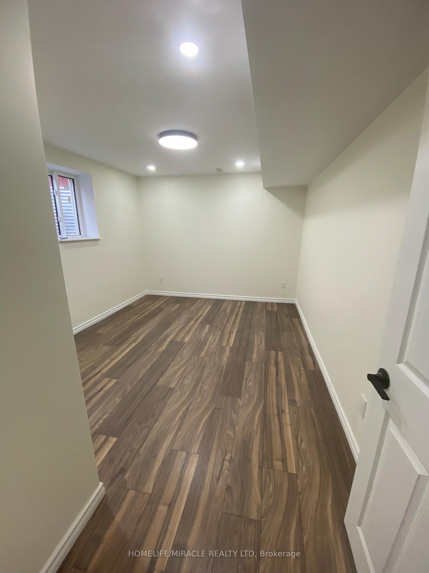 Photo 7 of 1486 Cordick Street, Oshawa, Taunton — HOMEH