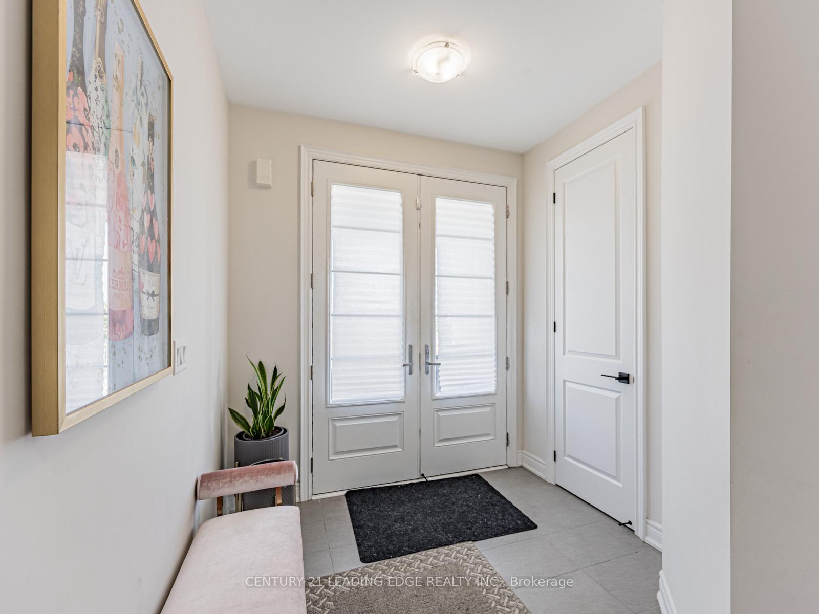 Photo 3 of 2632 Sapphire Drive, Pickering, Rural Pickering — HOMEH