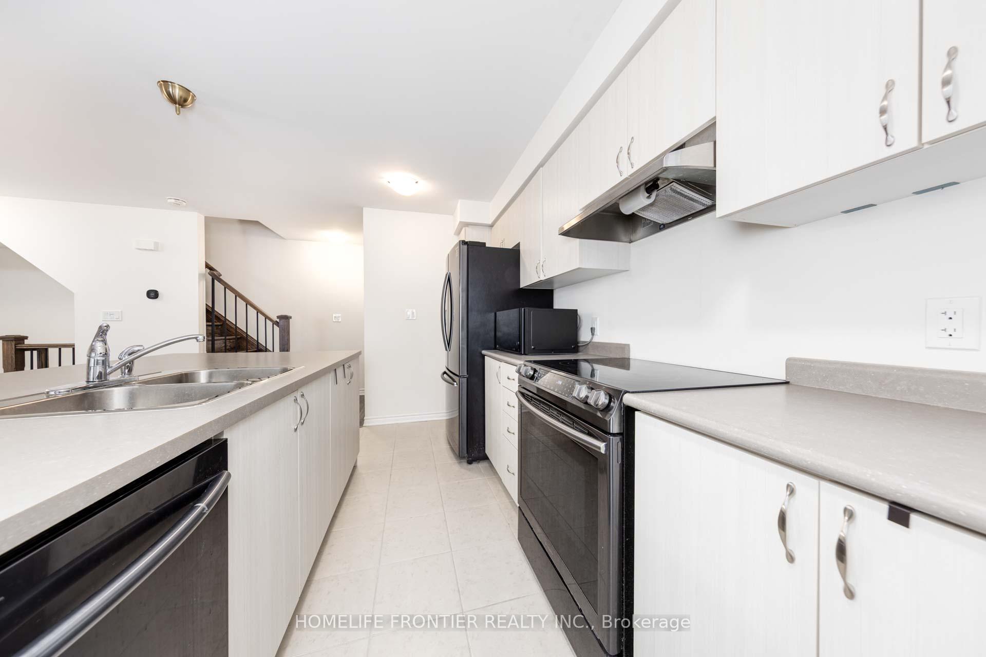 Photo 11 of Unit 19, 1125 Leger Way, Milton, Ford — HOMEH