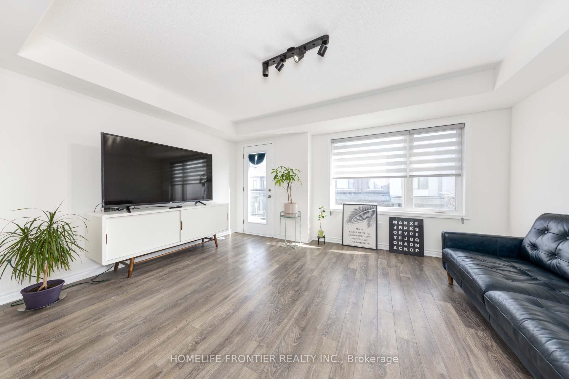Photo 14 of Unit 19, 1125 Leger Way, Milton, Ford — HOMEH