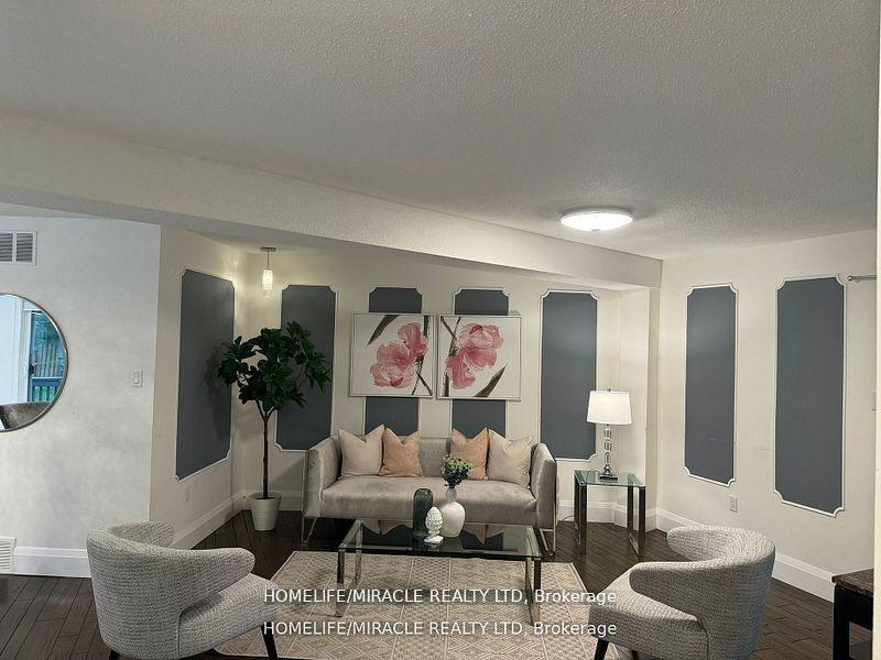 Photo 6 of 1491 Finch Avenue, Pickering, Liverpool — HOMEH