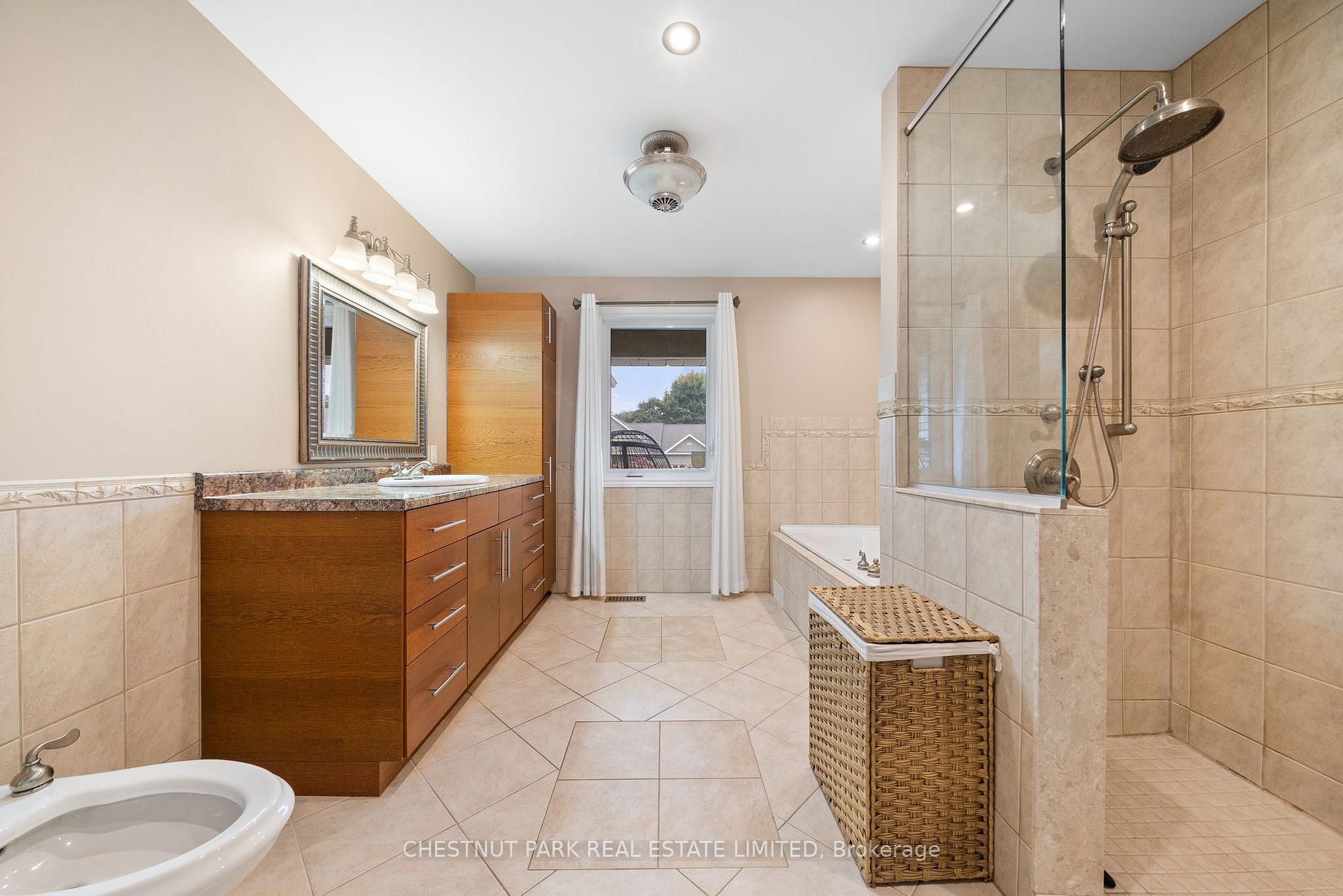 Photo 20 of 27 Ackerman Street, Prince Edward County, Picton Ward — HOMEH