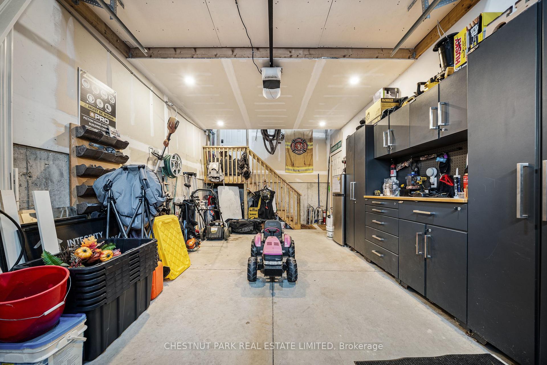 Photo 37 of 27 Ackerman Street, Prince Edward County, Picton Ward — HOMEH