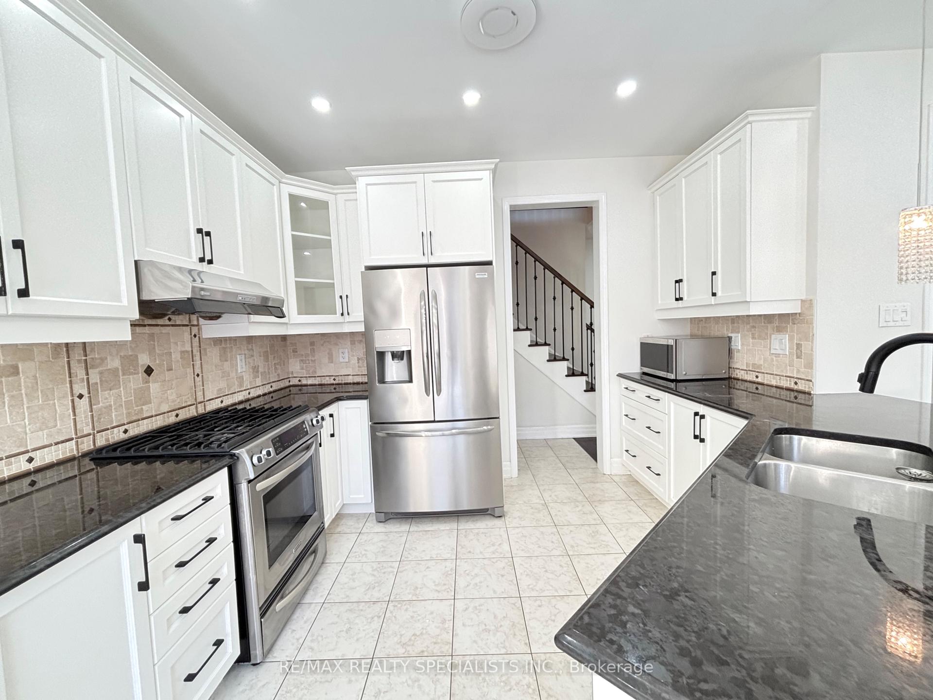 Photo 7 of 311 Ruhl Drive, Milton, Willmott — HOMEH