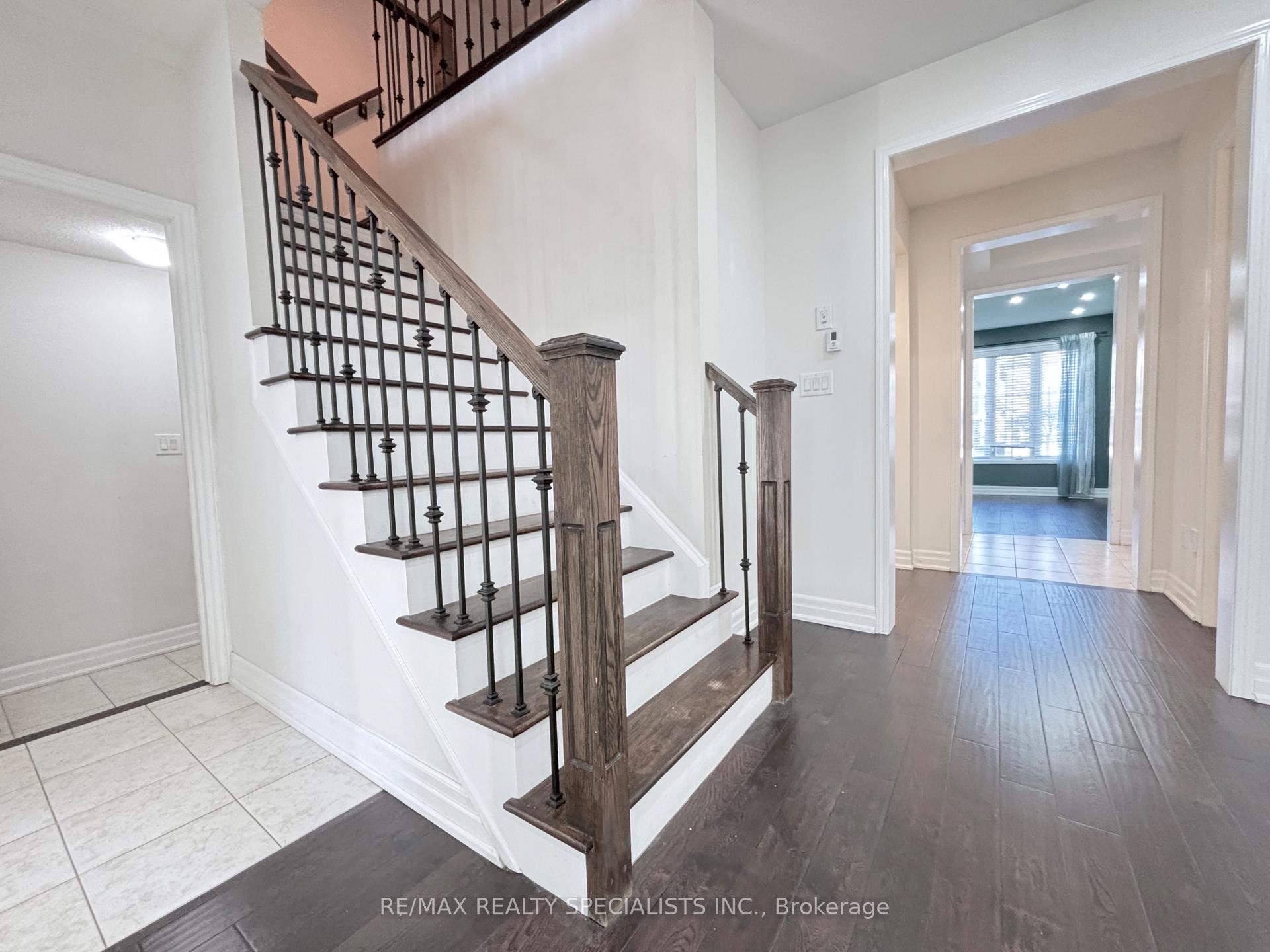 Photo 10 of 311 Ruhl Drive, Milton, Willmott — HOMEH