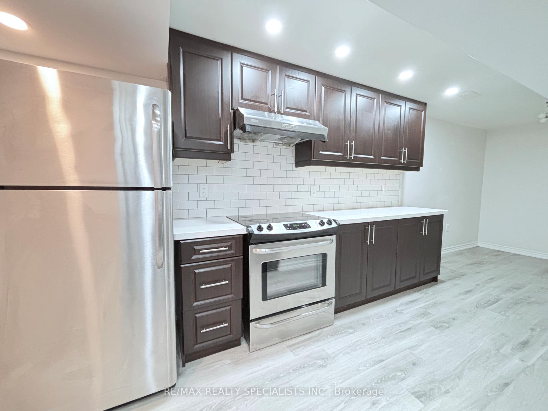 Photo 19 of 311 Ruhl Drive, Milton, Willmott — HOMEH