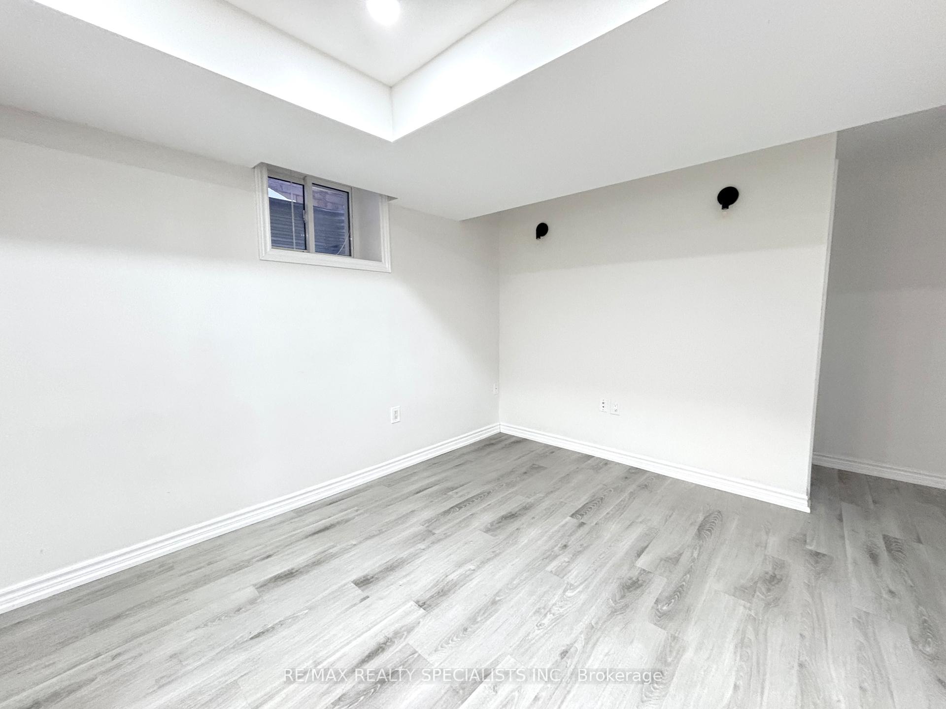Photo 20 of 311 Ruhl Drive, Milton, Willmott — HOMEH