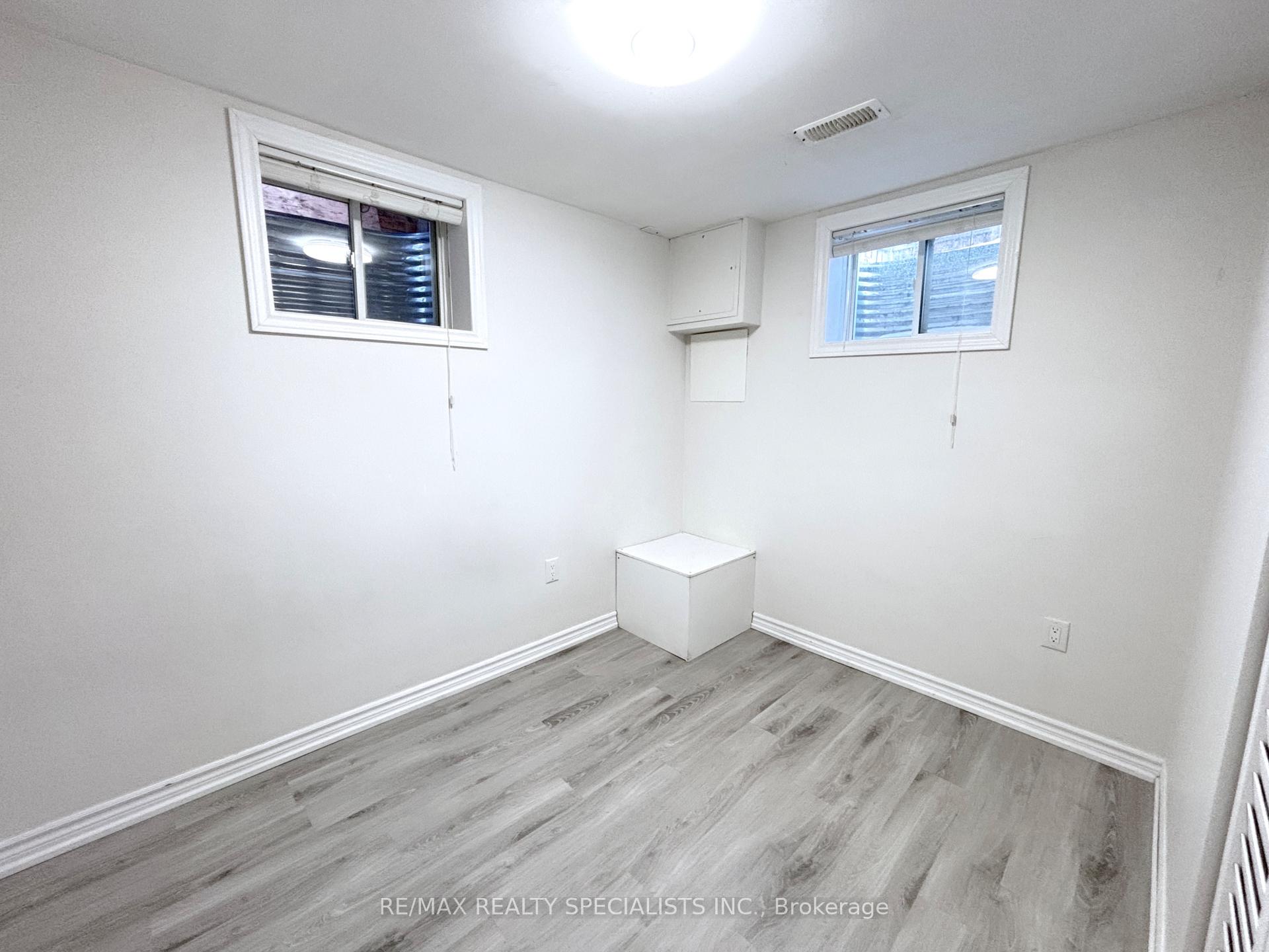 Photo 23 of 311 Ruhl Drive, Milton, Willmott — HOMEH