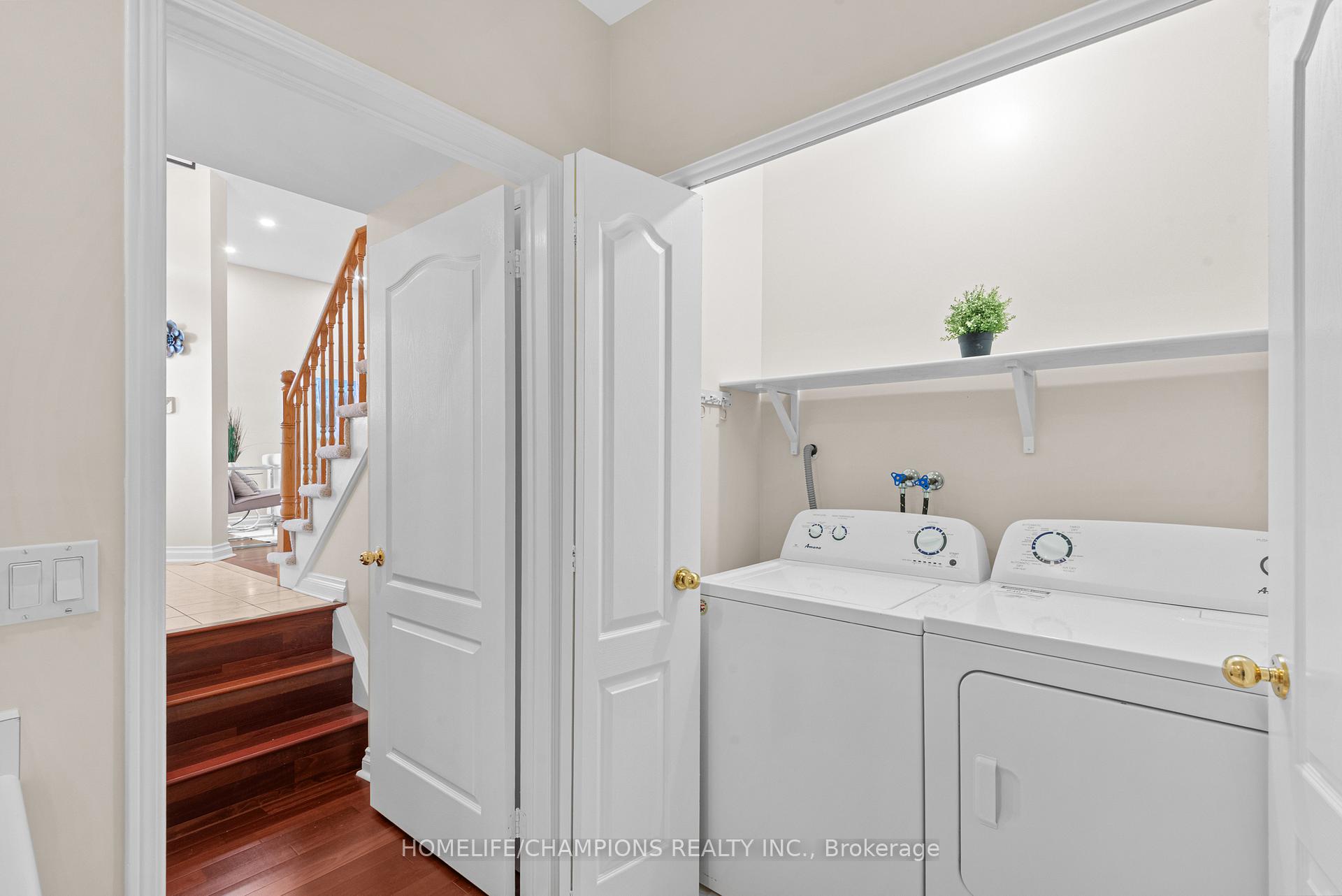 Photo 13 of 104 Secord Street, Pickering, Highbush — HOMEH