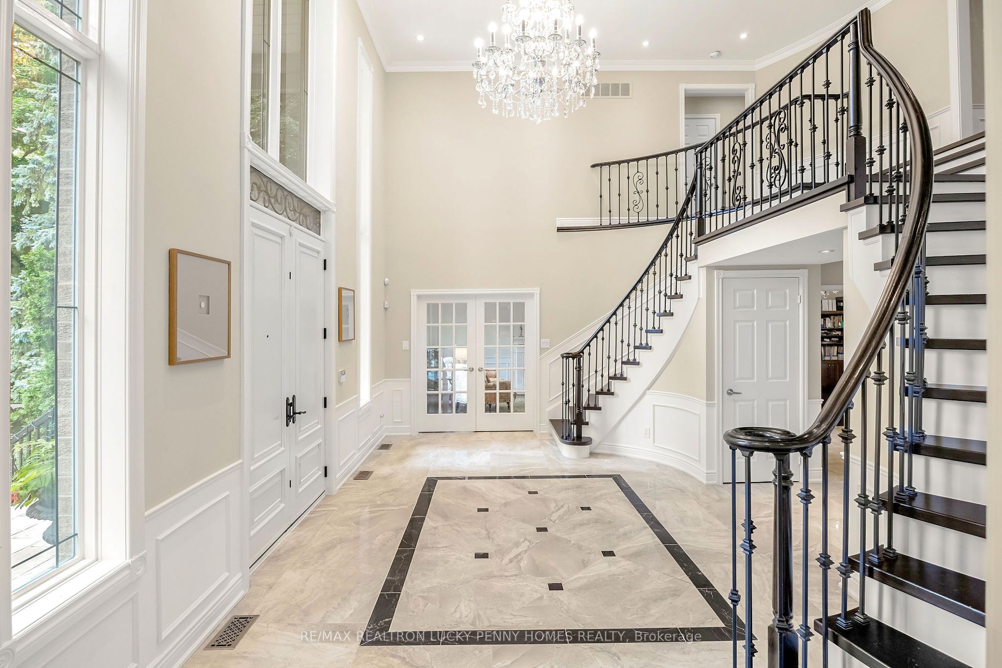 Photo 29 of 10 Walnut Glen Place, Markham, Devil's Elbow — HOMEH