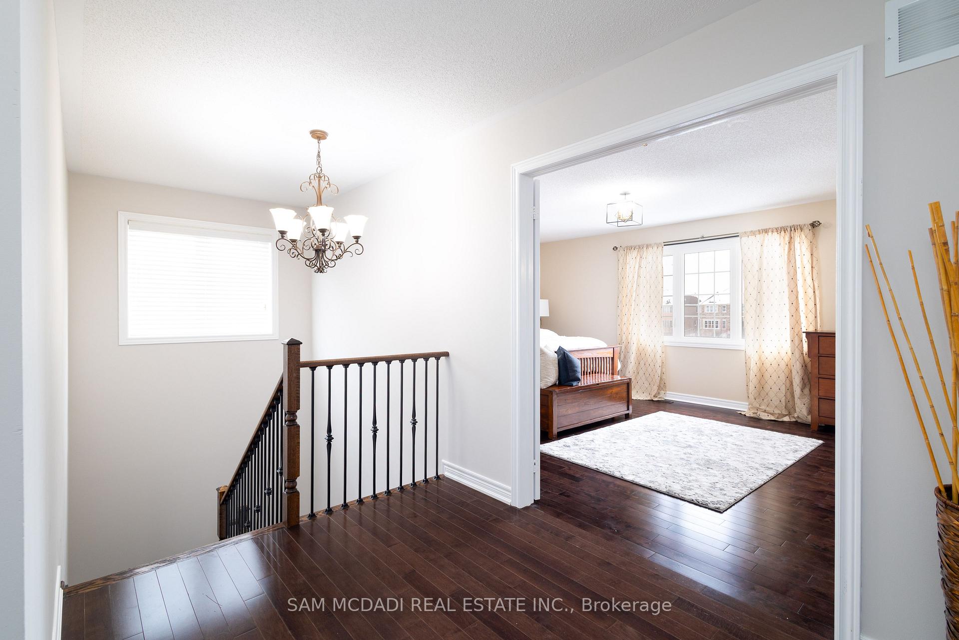 Photo 19 of 296 Wrigglesworth Crescent, Milton, Scott — HOMEH