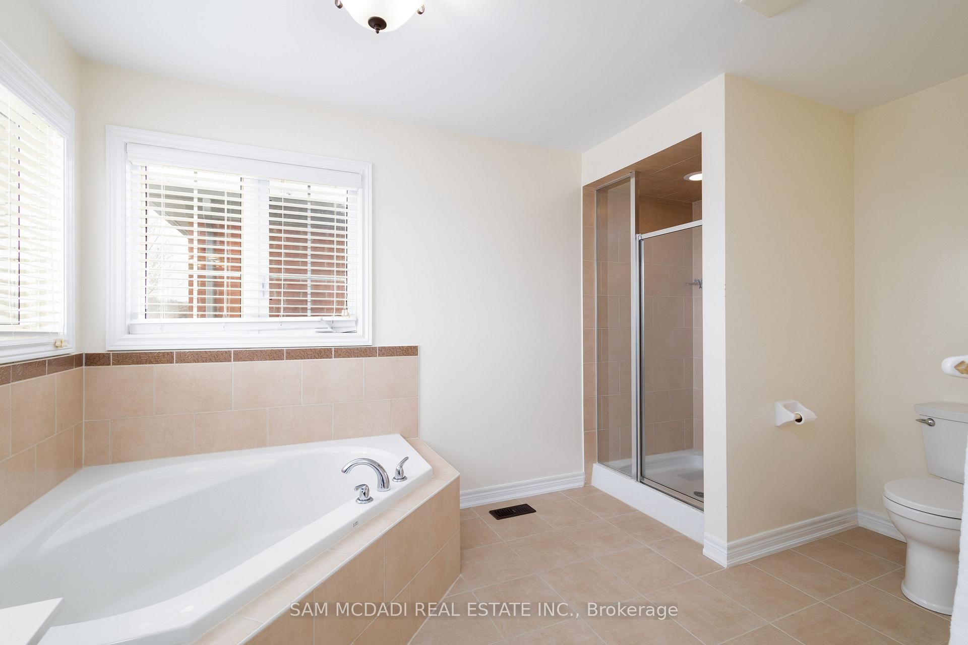 Photo 24 of 296 Wrigglesworth Crescent, Milton, Scott — HOMEH
