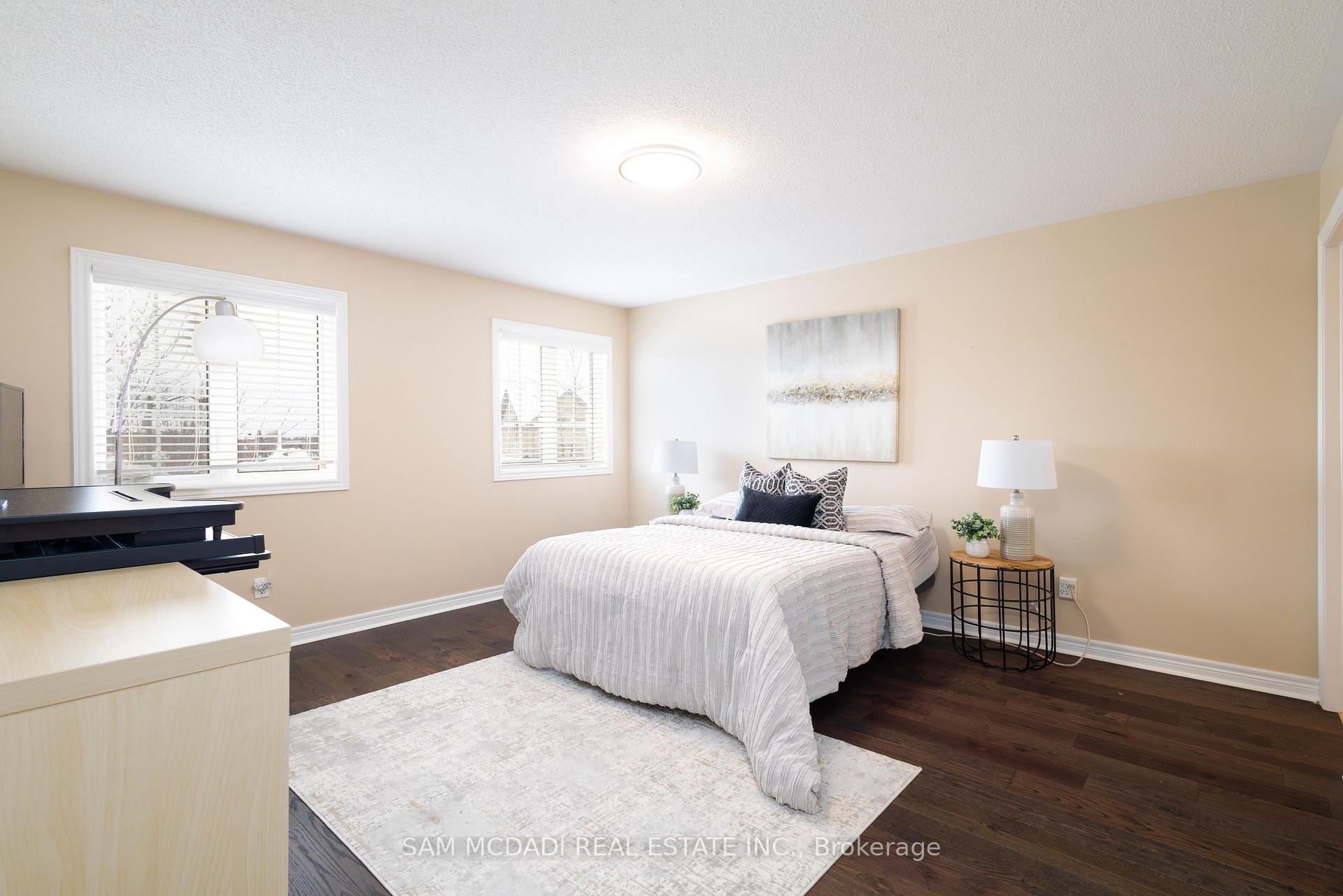 Photo 32 of 296 Wrigglesworth Crescent, Milton, Scott — HOMEH