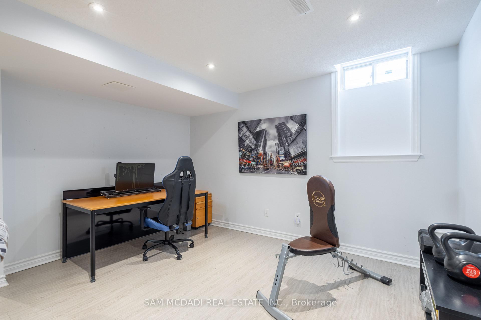 Photo 36 of 296 Wrigglesworth Crescent, Milton, Scott — HOMEH