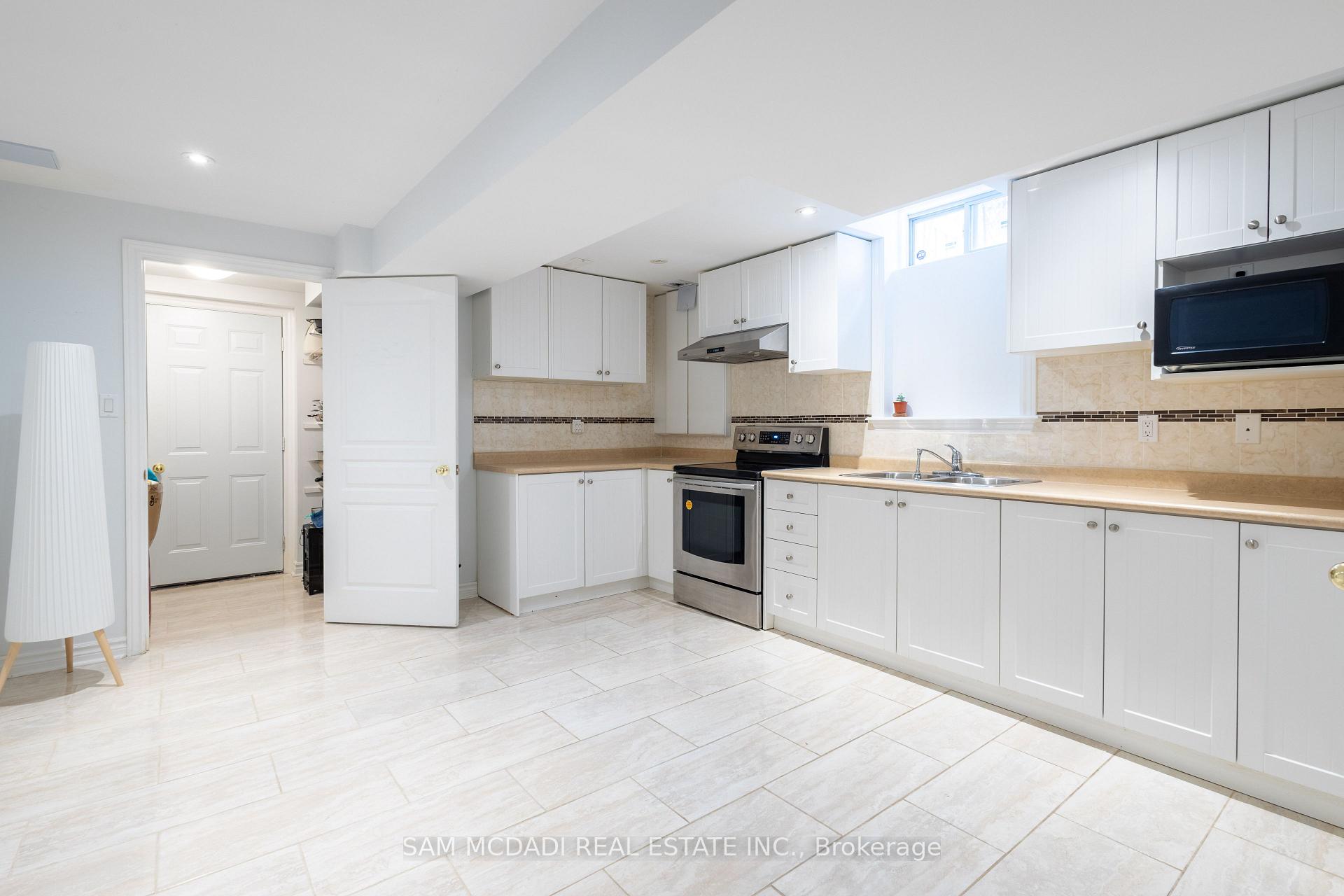 Photo 43 of 296 Wrigglesworth Crescent, Milton, Scott — HOMEH