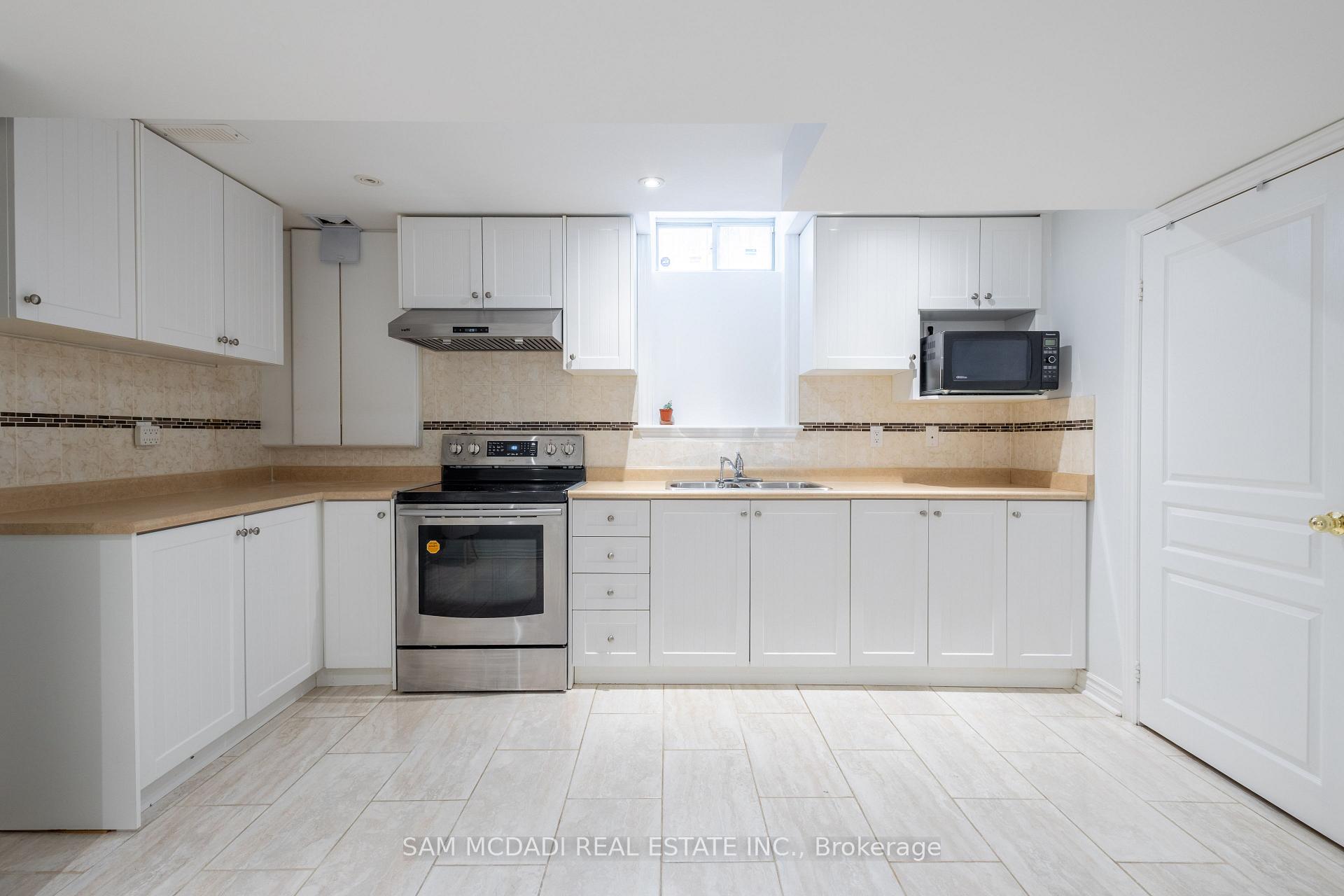 Photo 44 of 296 Wrigglesworth Crescent, Milton, Scott — HOMEH