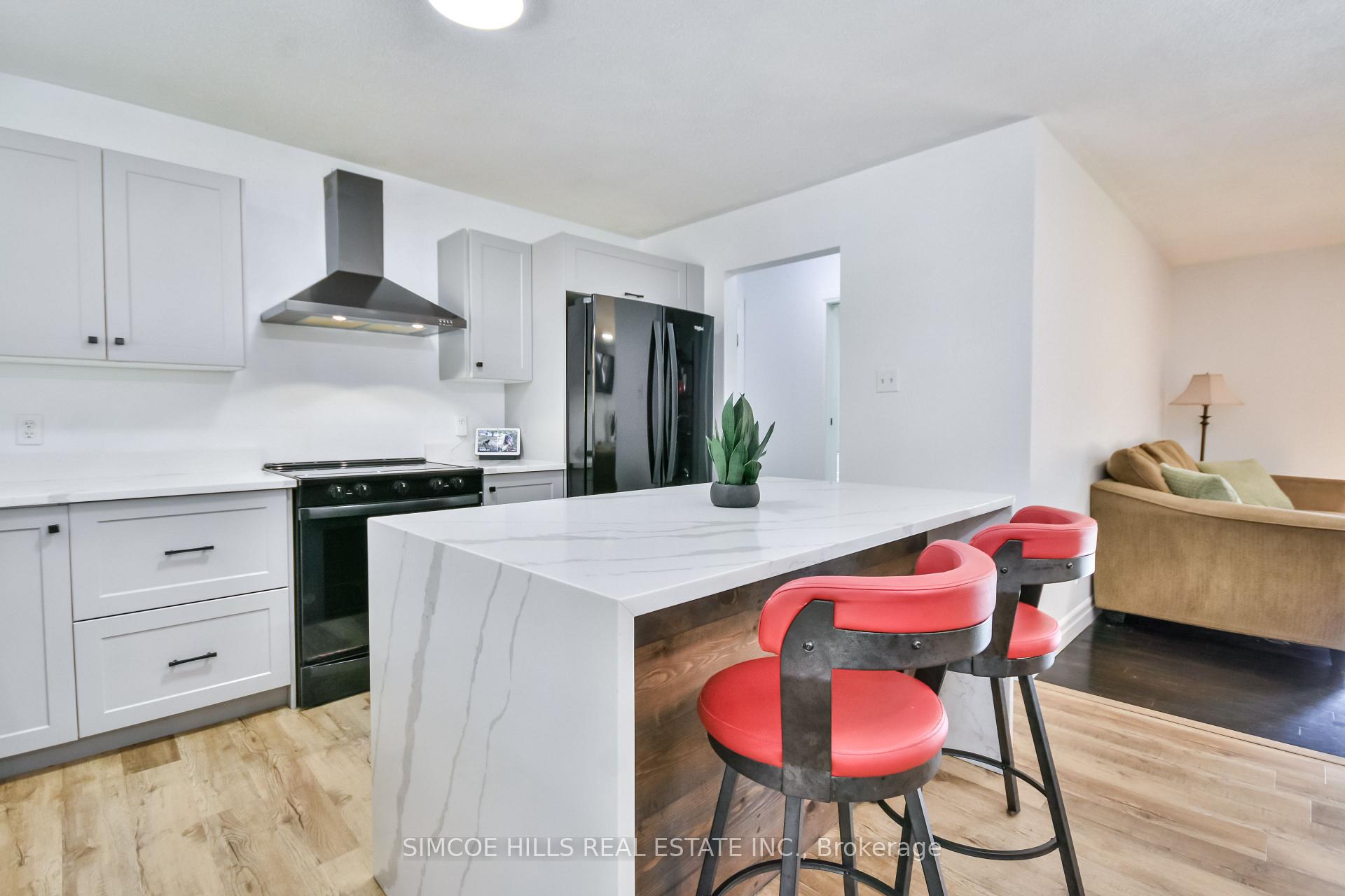 Photo 15 of 2021 Monck Road, Ramara, Rural Ramara — HOMEH