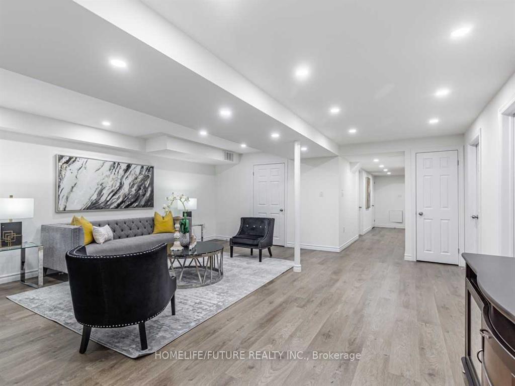 Photo 2 of Unit Bsmt, 1290 Harlstone Crescent, Oshawa, Taunton — HOMEH