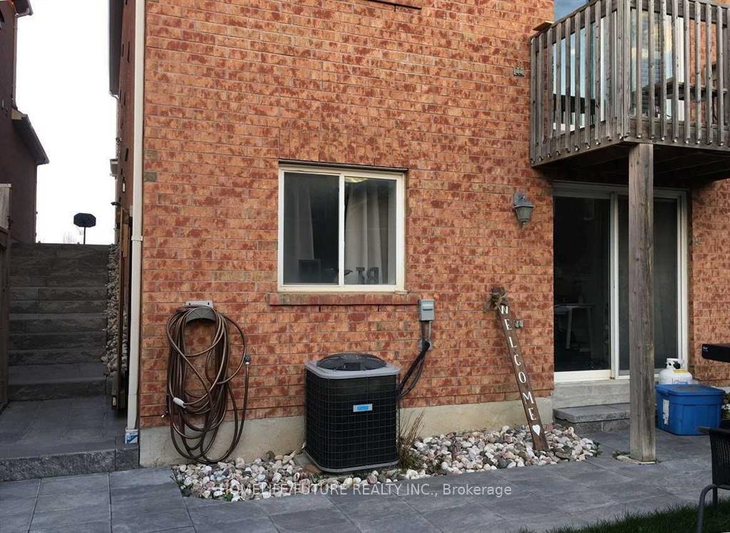 Photo 6 of Unit Bsmt, 1290 Harlstone Crescent, Oshawa, Taunton — HOMEH