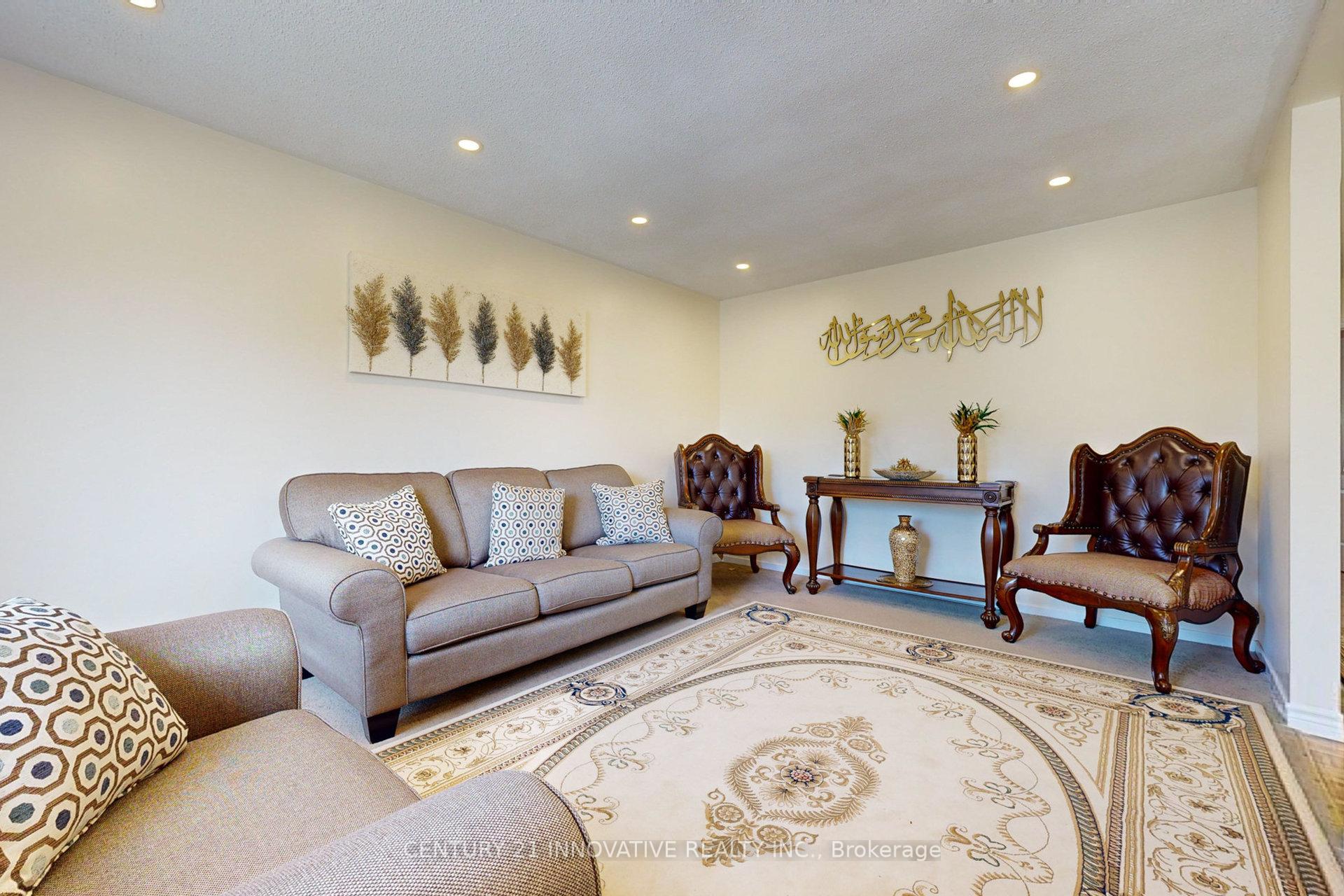 Photo 9 of 889 Carnaby Crescent, Oshawa, Centennial — HOMEH