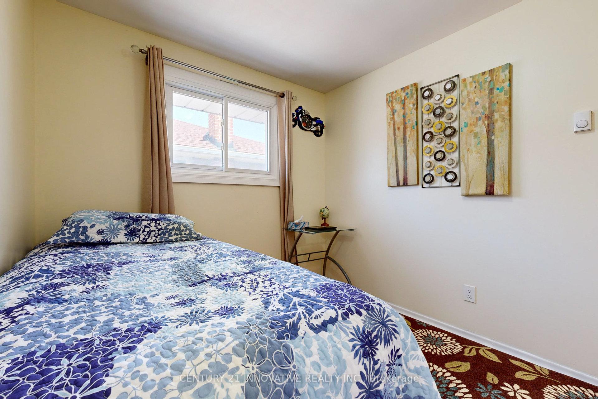 Photo 19 of 889 Carnaby Crescent, Oshawa, Centennial — HOMEH