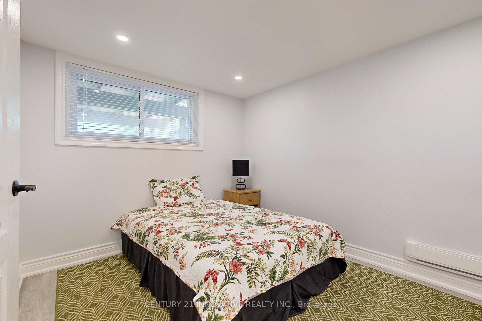 Photo 30 of 889 Carnaby Crescent, Oshawa, Centennial — HOMEH