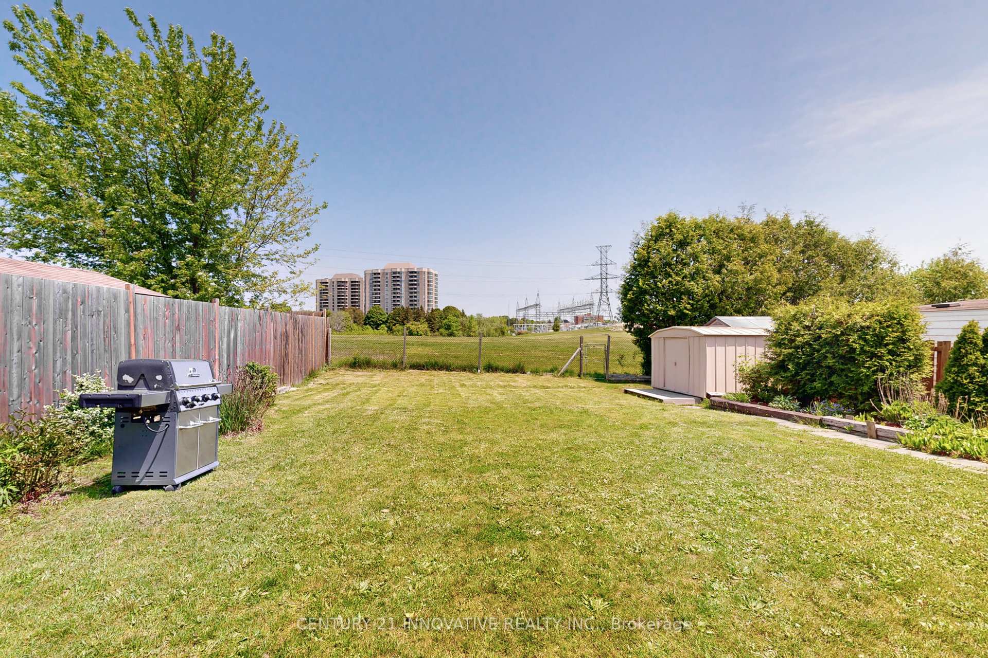 Photo 39 of 889 Carnaby Crescent, Oshawa, Centennial — HOMEH