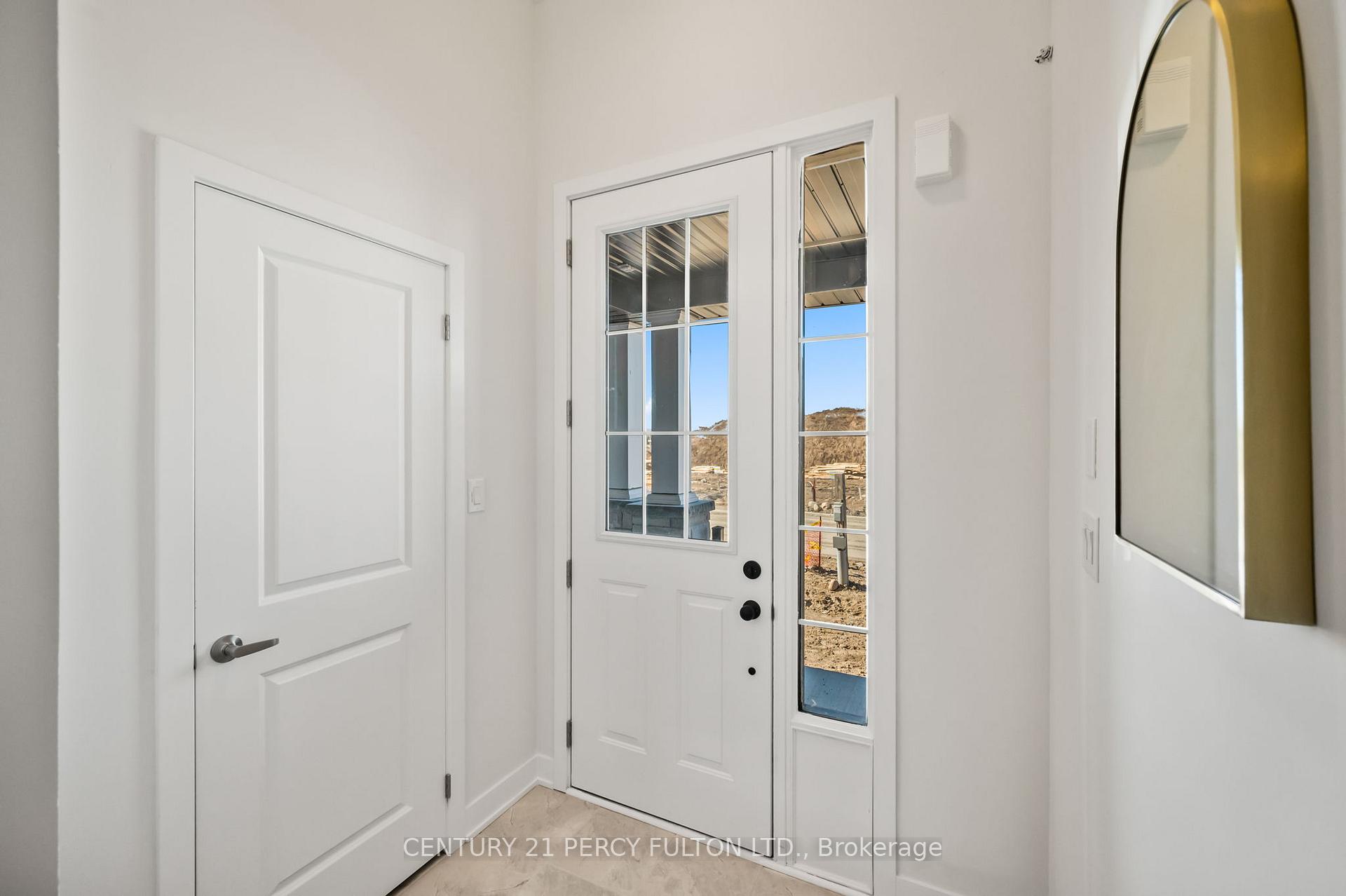 Photo 5 of 653 Pollock Grove, Peterborough, Monaghan Ward 2 — HOMEH