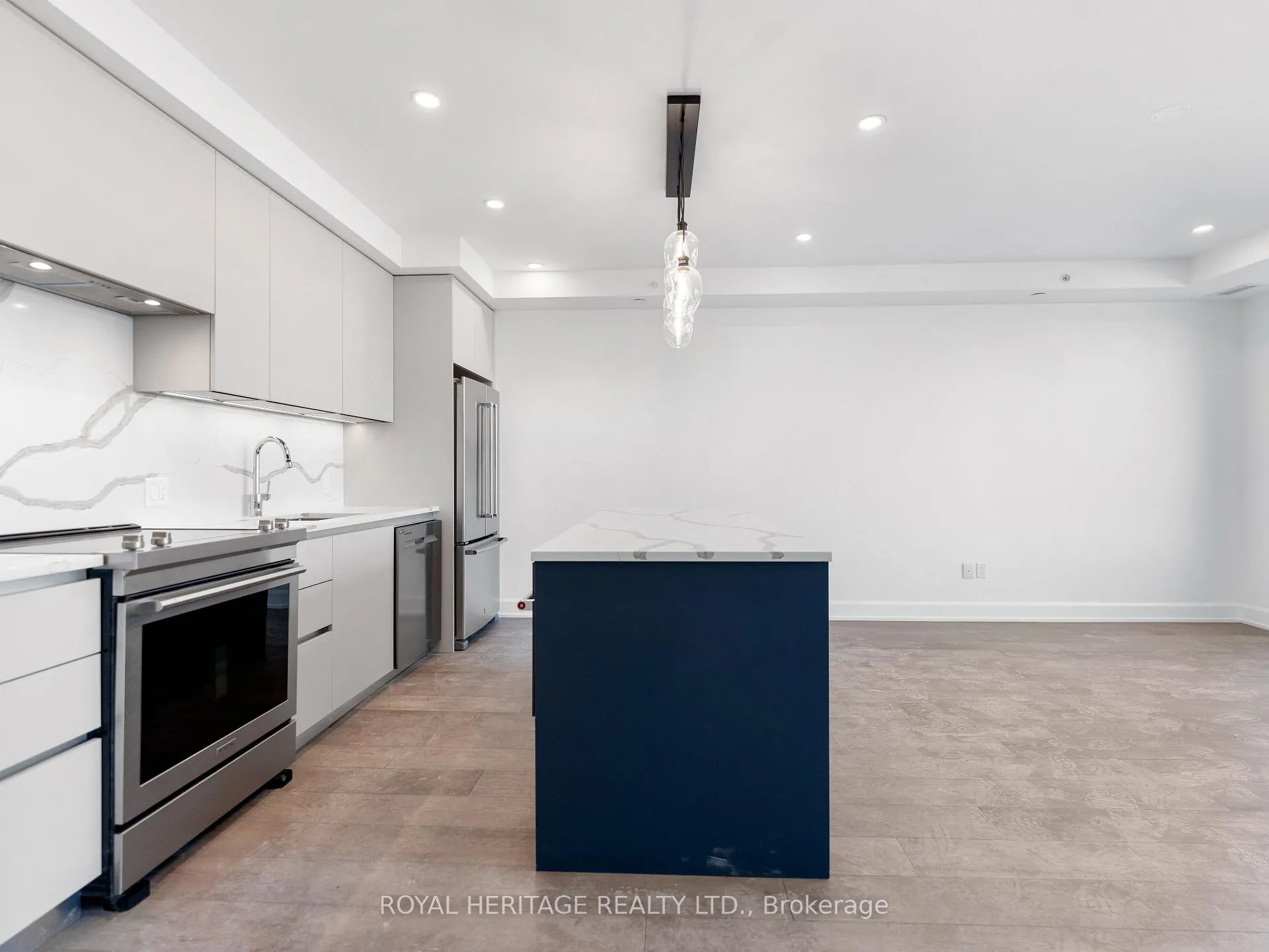 Photo 3 of Unit 407, 195 Hunter Street, Peterborough, Ashburnham Ward 4 — HOMEH