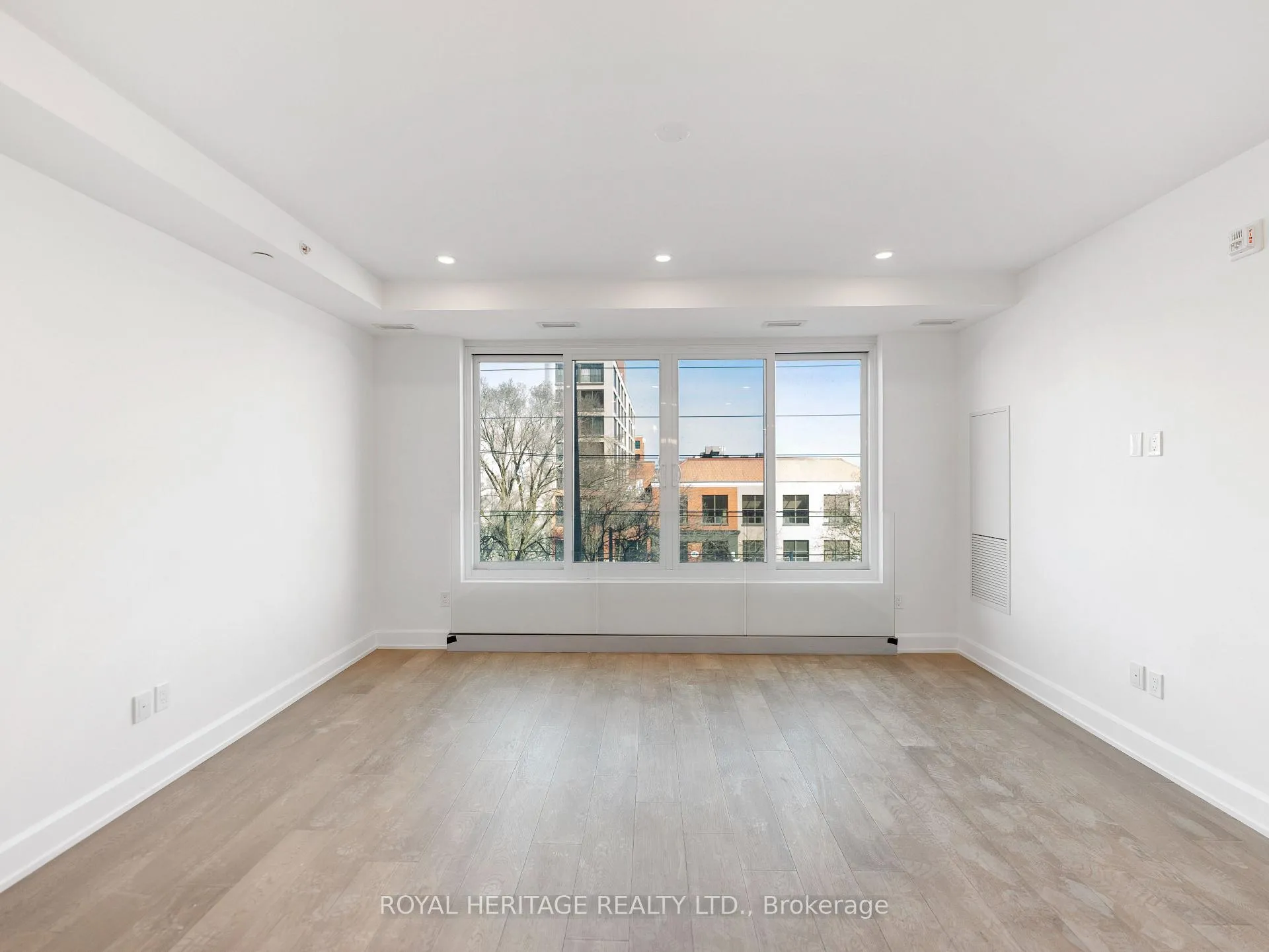 Photo 7 of Unit 407, 195 Hunter Street, Peterborough, Ashburnham Ward 4 — HOMEH